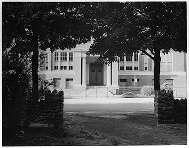 wpuPhotos_box3_loosePhotos_0008.jpg.jpg